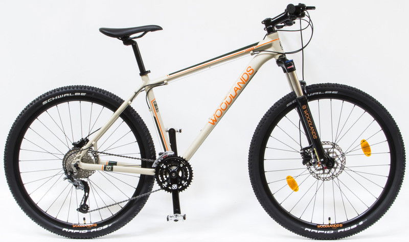 Csepel WOODLANDS PRO 27,5/18 MTB 2.1 27SP M HOMOK HOM YS7339 termék fő termékképe